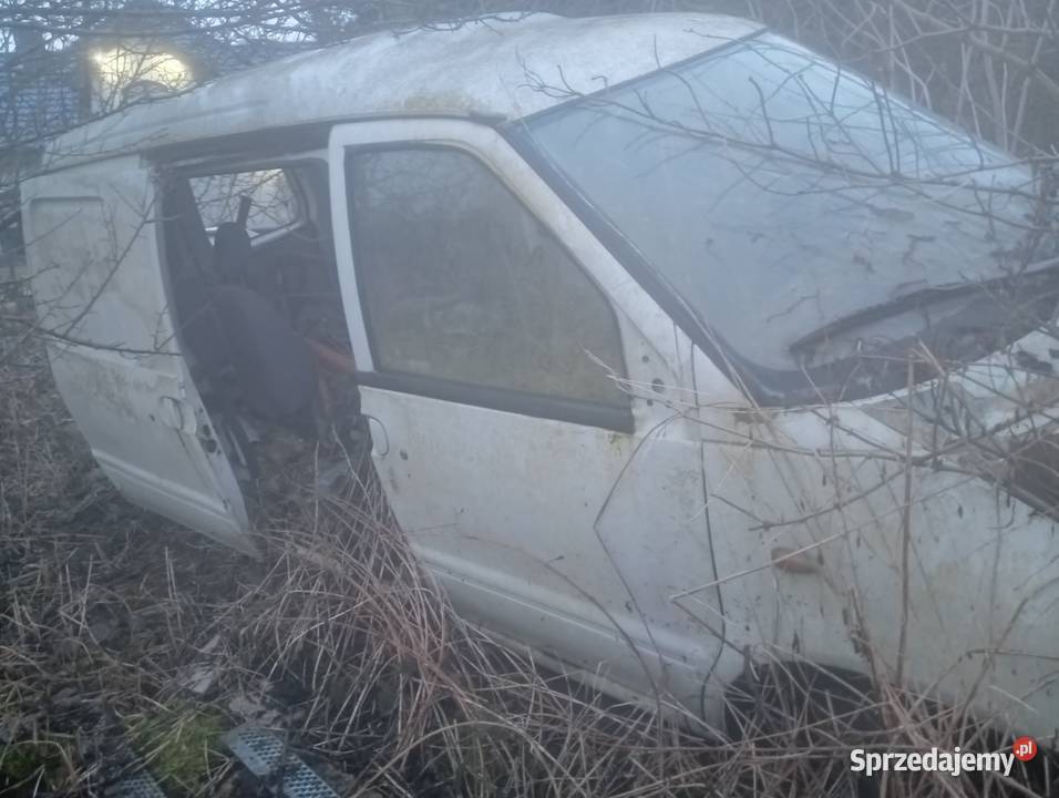 Nissan wanette Serena Rzędziszowice