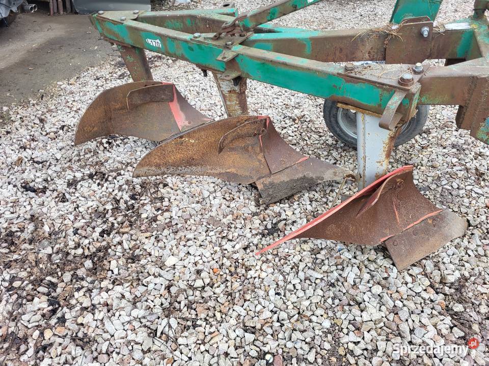 Pług 4 skibowy Wiskitki