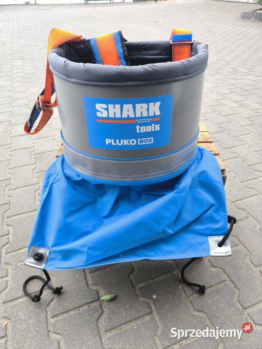 Pluko Box z szelkami Shark 1012 pojemnik do Promna