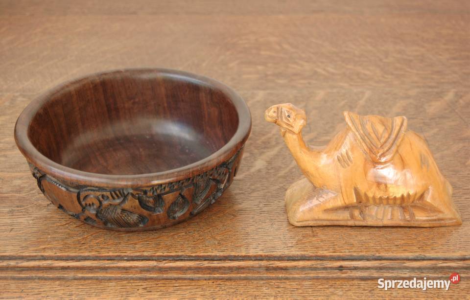 Wielbłąd rzeźba afrykańska Egipt rękodzieło beżowy Lublin