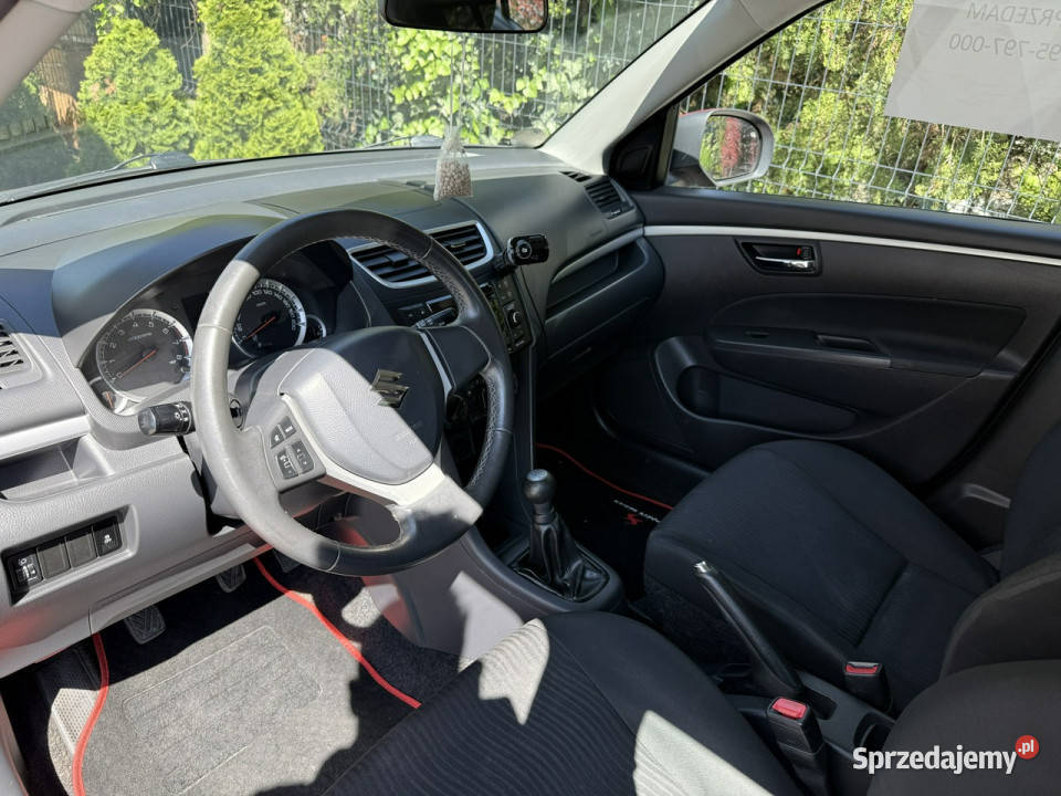 Suzuki Swift Niski oryginalny przebieg V 2010 sprzedam