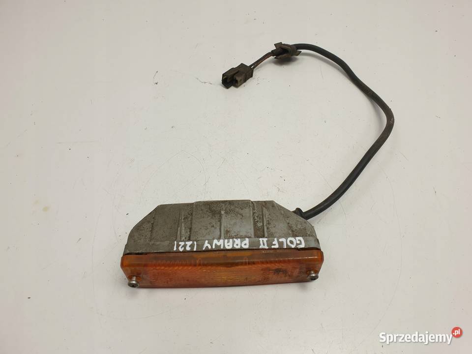 VW Golf II PRAWY PRZEDNI KIERUNKOWSKAZ Przód sprzedam