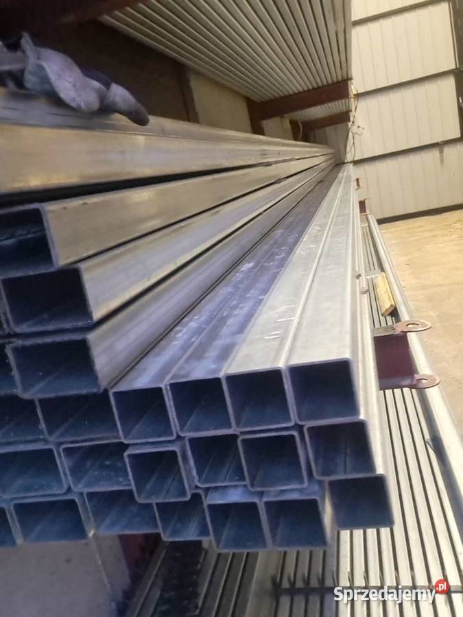 Słupek bramowy ocynkowany 80x80x3mm 2mm dl 230 Klucze