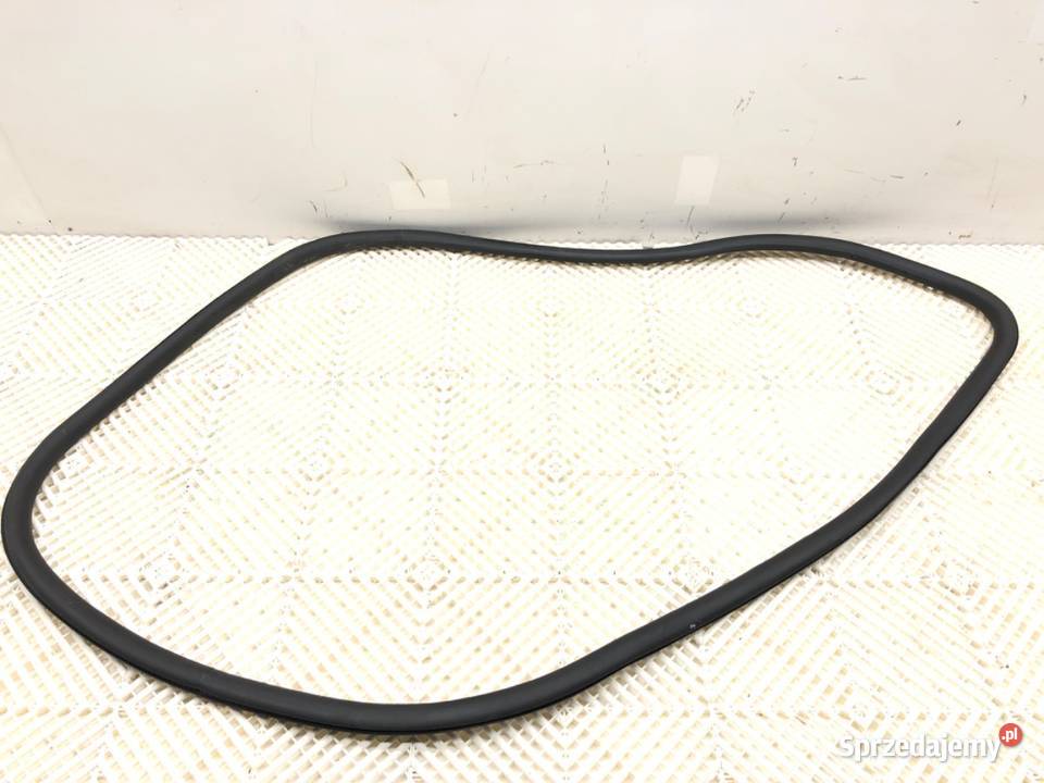 USZCZELKA DRZWI PRZÓD PRAWA ALFA STELVIO SUV