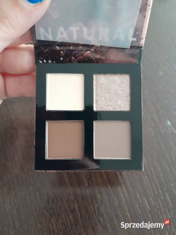 Paleta cieni do powiek Avon Ultra Colour Natural