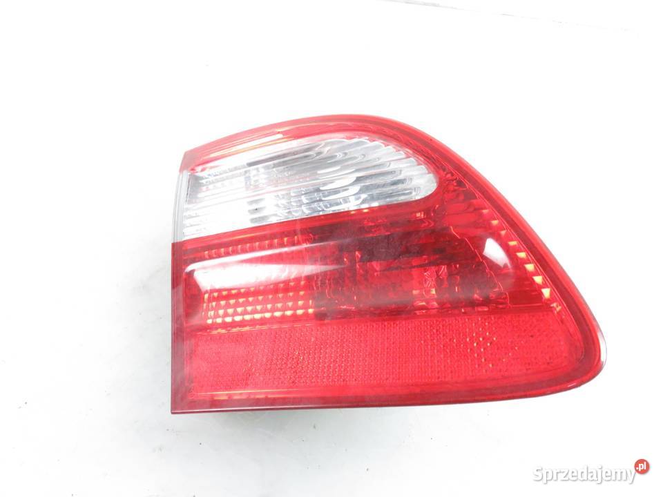 LAMPA LEWA TYLNA KLAPA MERCEDES 211 A2118201364 sprzedam