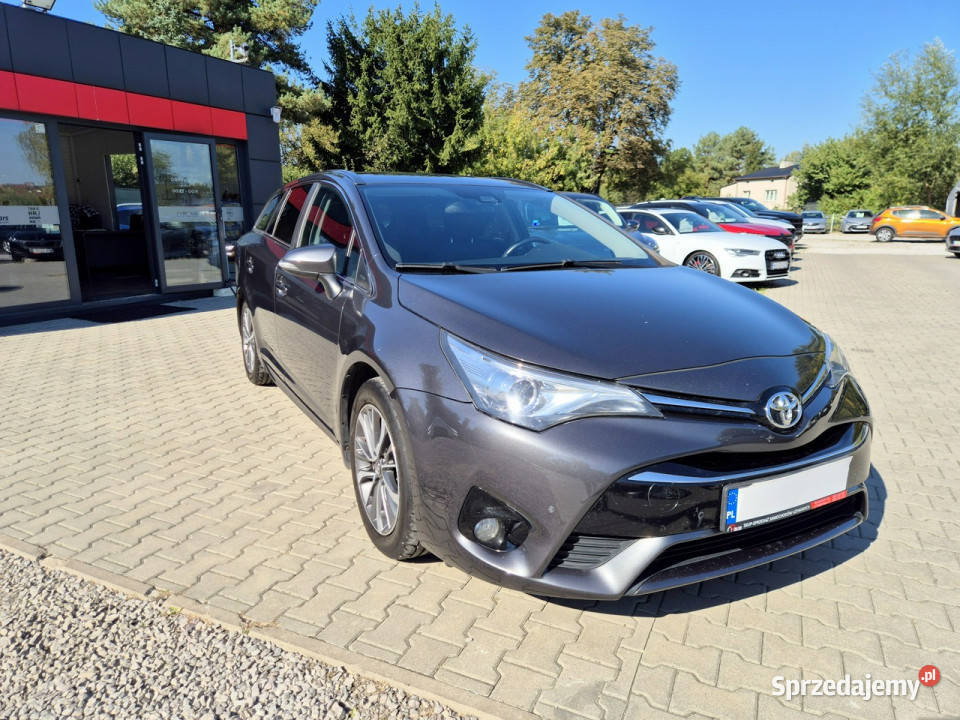 Toyota Avensis Salon Polska Bezwypadkowy III Toyota mazowieckie