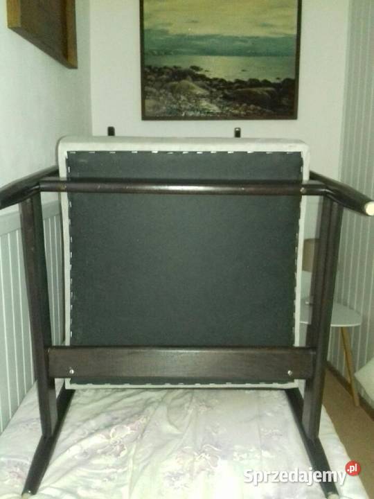 Fotel GFM142 proj EHOMA 1969 r klasyka polskiego Wrocław