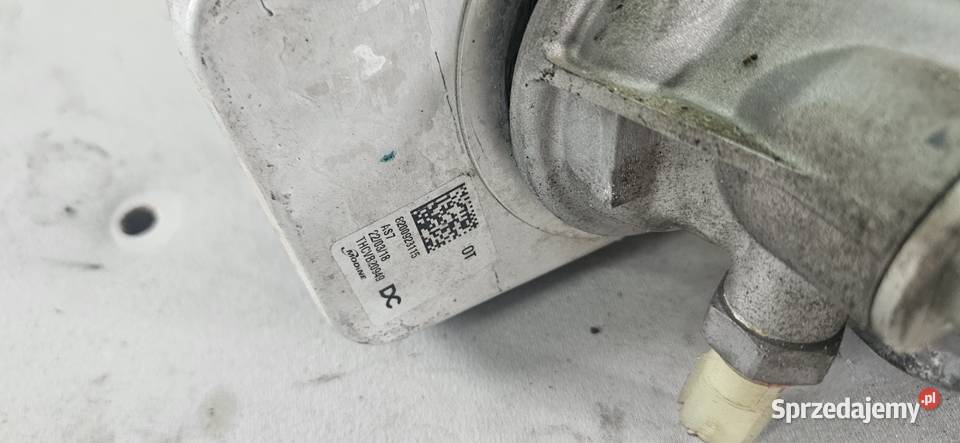 Chłodniczka mocowanie filtra oleju Renault Clio osobowe Słońsk sprzedam