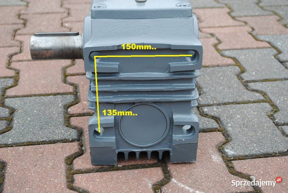 Motoreduktor kątowy 11kw z regulacją 168obrmin