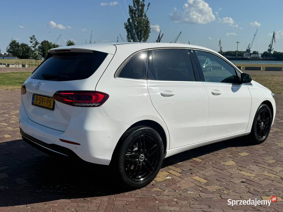 MercedesBenz B 200 d DCT automat 2022r 96 18