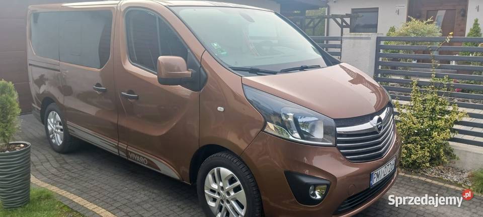 Opel Vivaro 8os 164 webasto 2xklima isofix Międzychód sprzedam