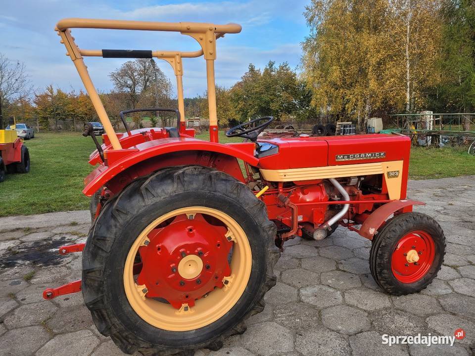 Traktor Inter Harv Mc Cormick 323 sprawny Skrzynia biegów Manualna Zakrzewo sprzedam