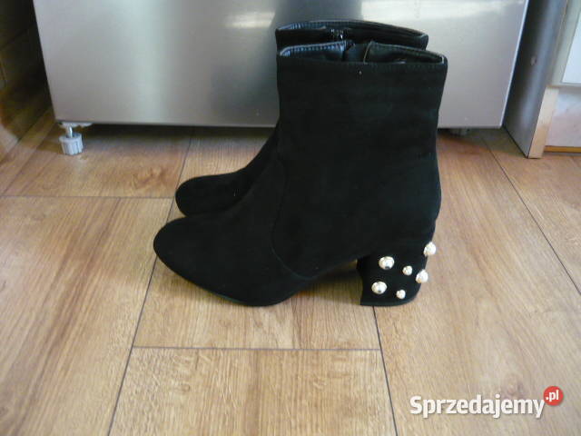 Botki czarne skóro podobne Myszków sprzedam