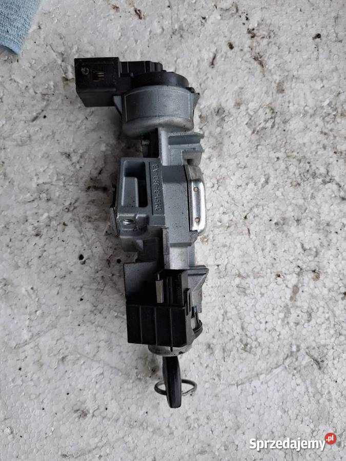 Stacyjka Kluczyk Mazda 3 III osobowe lubelskie Wisznice