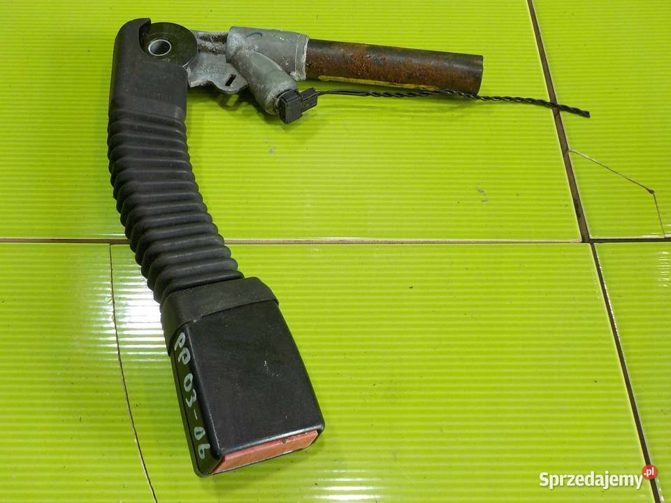 BMW E83 X3 zapinka pasa prawa przod z napinaczem mazowieckie Suków