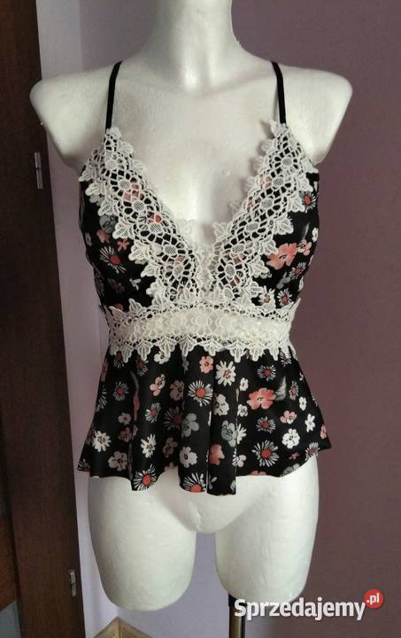 Nowa czarna bluzka letni top na ramiączkach w