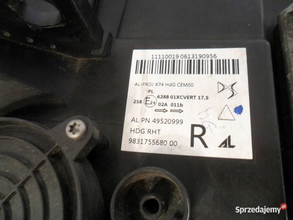 Citroen DS7 Crossback reflektor prawy przedni Części samochodowe wielkopolskie sprzedam