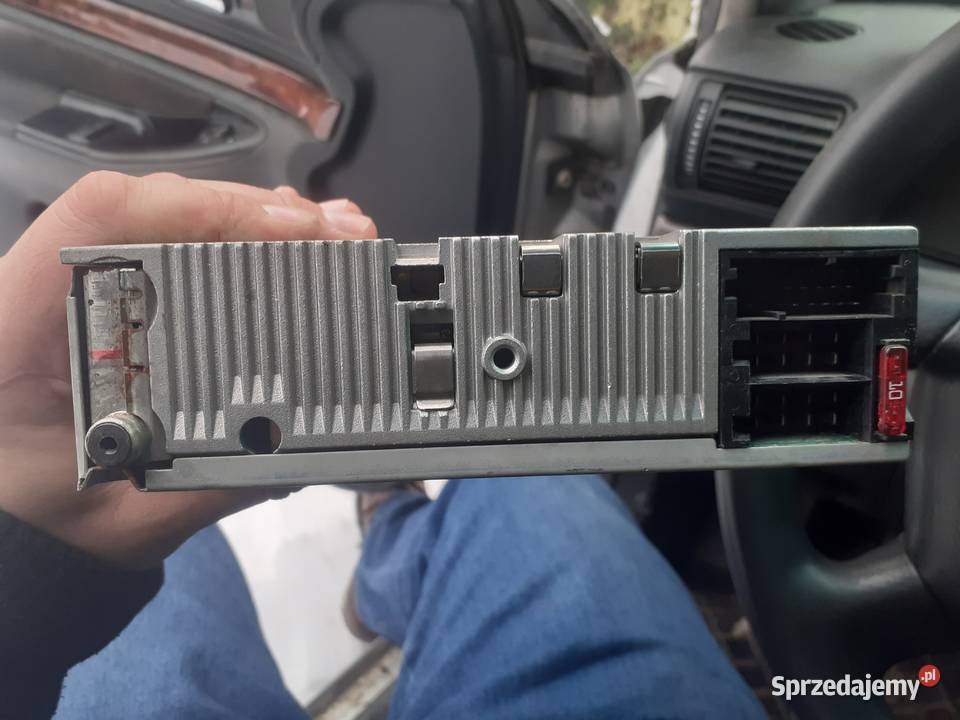 Radio Becker TRAFFICSTAR do Mercedesa Mercedes osobowe Sprzęt audio fabryczny