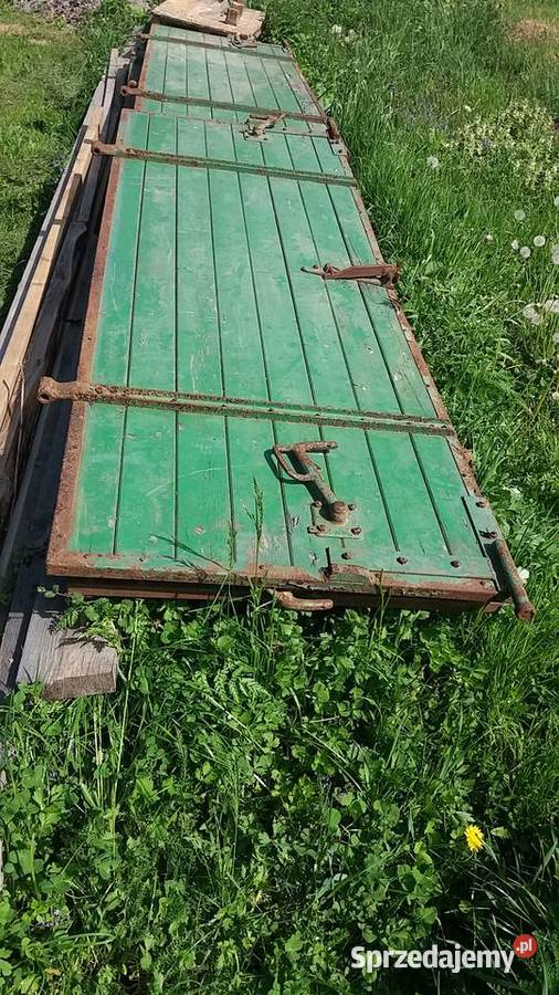 Boki do przyczepy nieuszkodzony Ciechocin