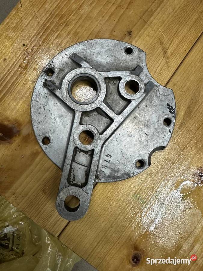 Junak M10 dekiel pokrywa kapa rozrządu skrzyni Środa Śląska sprzedam