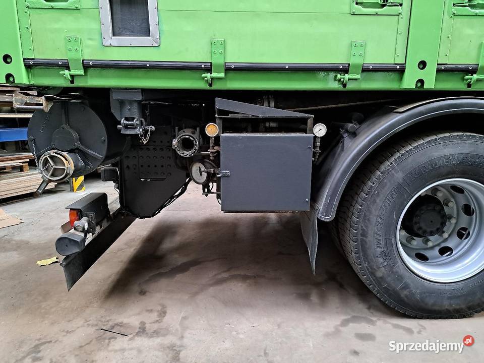 Wywrotka z wydmuchem do zboza paszy peletu 420KM Warszawa