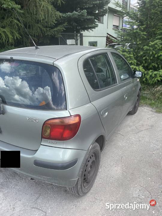 Toyota Yaris 10 Base nieuszkodzony Wrocław