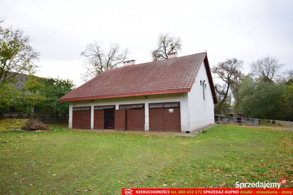 Zabytkowy Zespół DworskoParkowy XIXw 1880 r cegła Turka