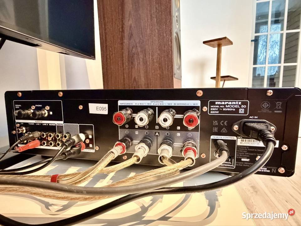 Marantz Model 50 wzmacniacz stereo analogowy