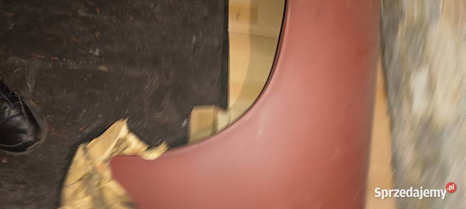 Błotnik lewy nowy do Syreny 105 Bosto R20 Zabrze