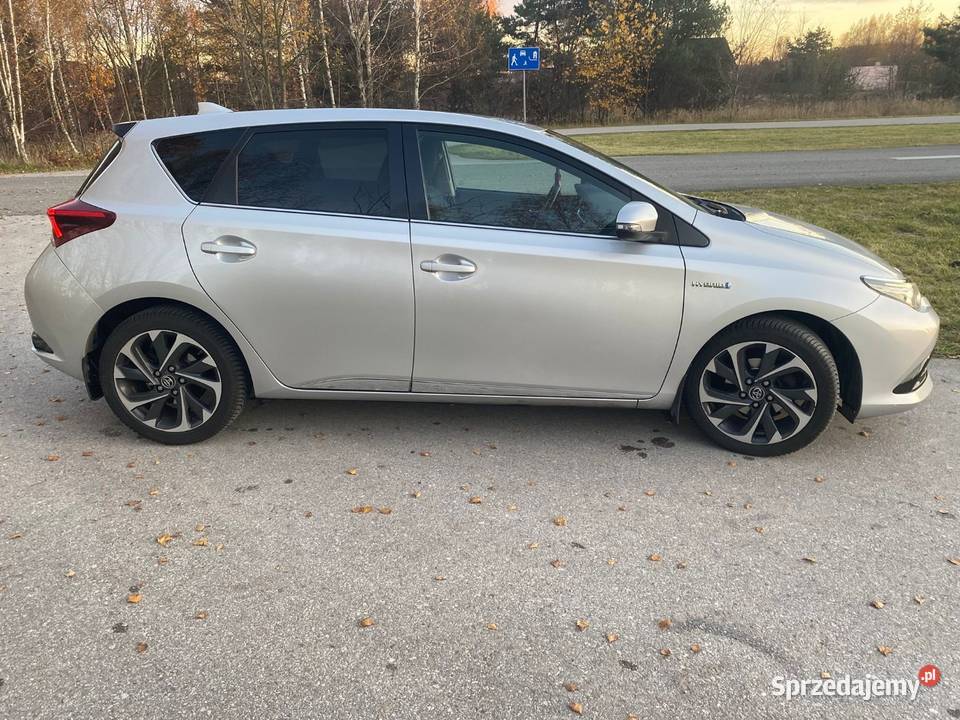 Toyota Auris 18 HYBRYDA Polift Radom