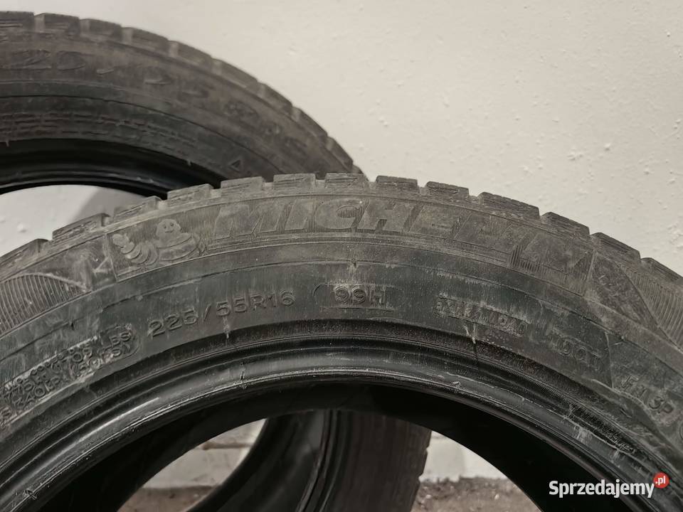 Para Opony zimowe Michelin 22555R16 Samochodowe