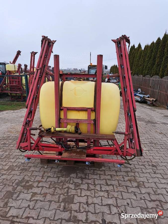 Opryskiwacz Hardi 850 litrów 12 metrów Zawieszane Piecewo sprzedam