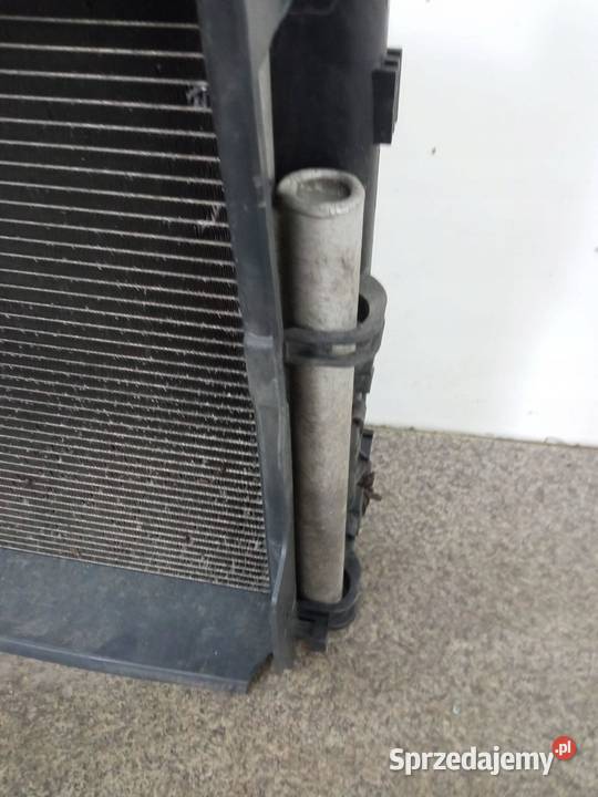 CHŁODNICA WODY KLIMATYZACJI 16 B 214100078R