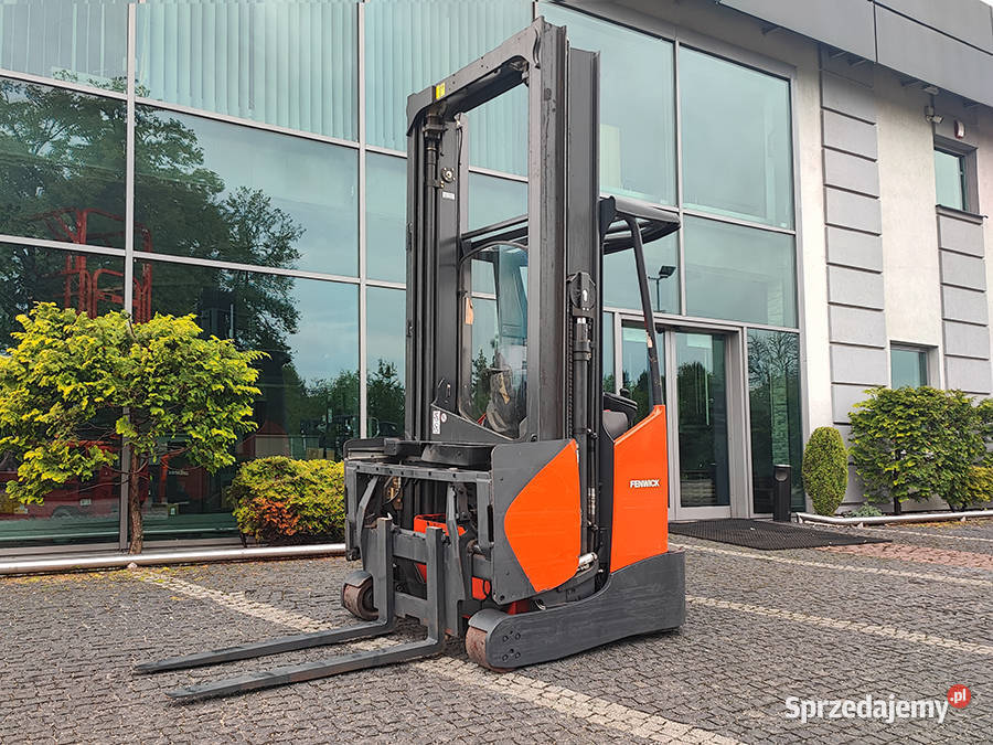 Wózek wysokiego podnoszenia reach truck Linde elektryczny Kęty