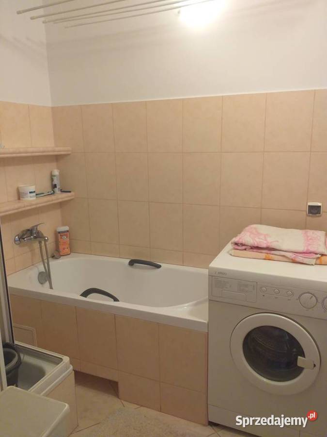 Sprzedam mieszkanie Przykoszarowa piwnica Łomża