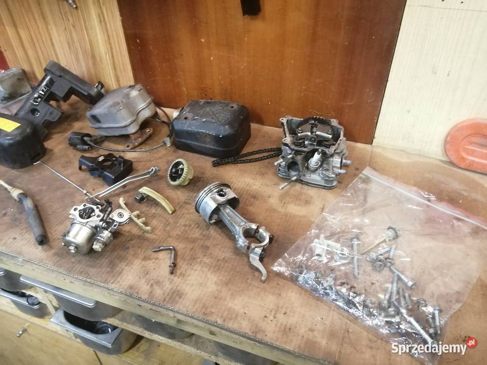Silnik RobinSubaru EP17 6HP Części Poświętne