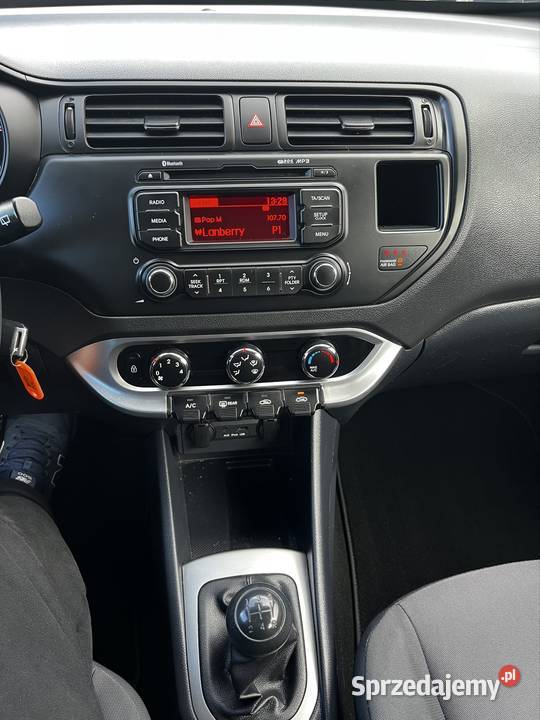 Kia Rio Benzyna 2014r Tomaszów Lubelski