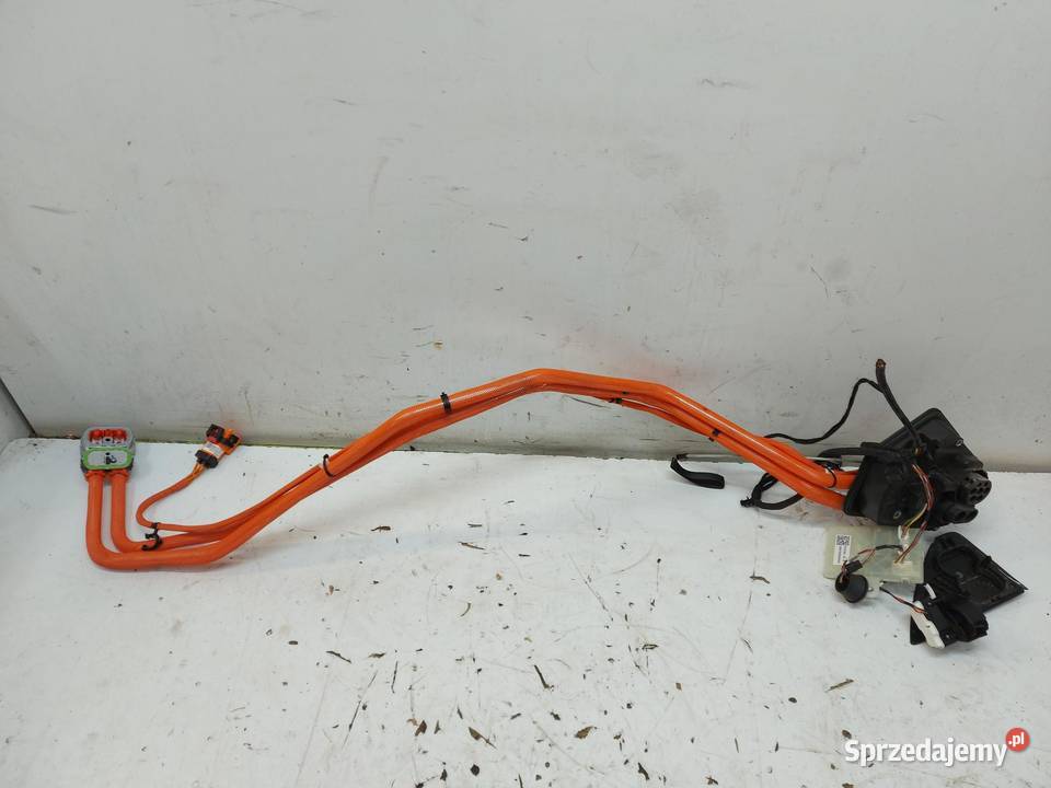 TESLA MODEL Y 2023r Przewód ładowania sterownik