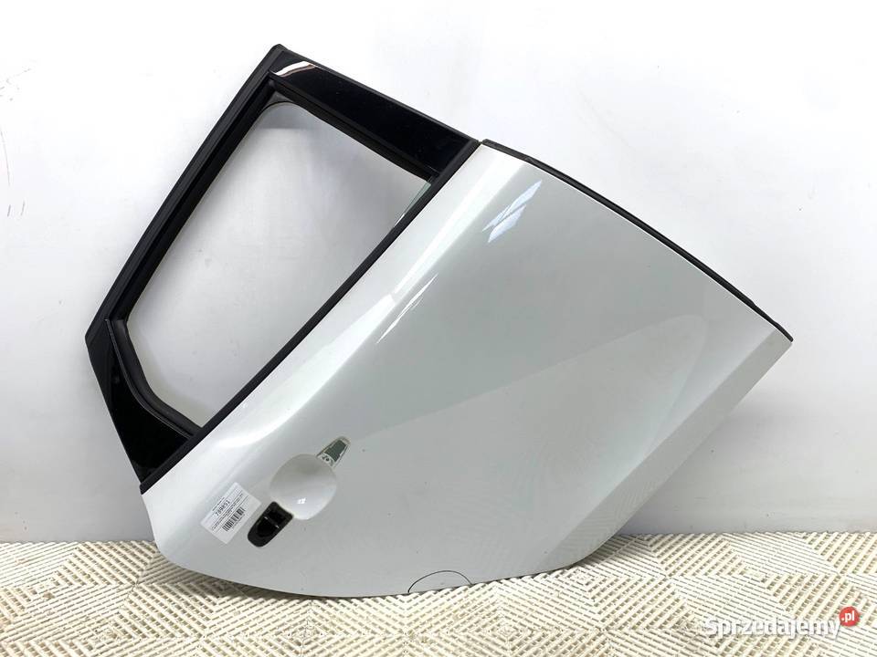 DRZWI PRAWY TYŁ VOLVO V40 Hatchback ICE WHITE Drzwi sprzedam