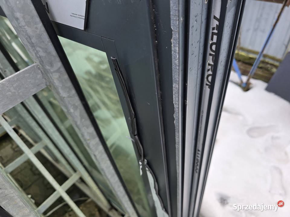 Okno aluminiowe FIXU 2280x1360 3 sztuki 9 nie