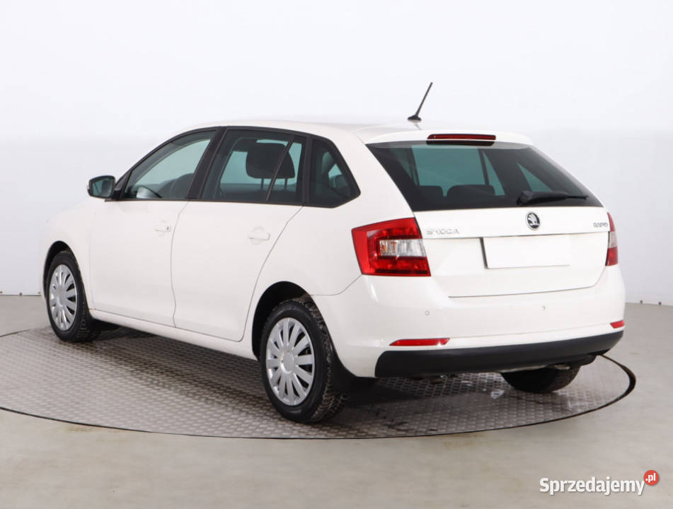 Skoda Rapid Spaceback 12 TSI mazowieckie