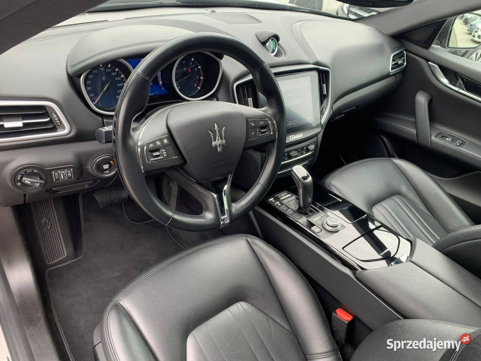 Maserati Ghibli SQ4 GranLusso Harman Kardok czujnik parkowania wielkopolskie