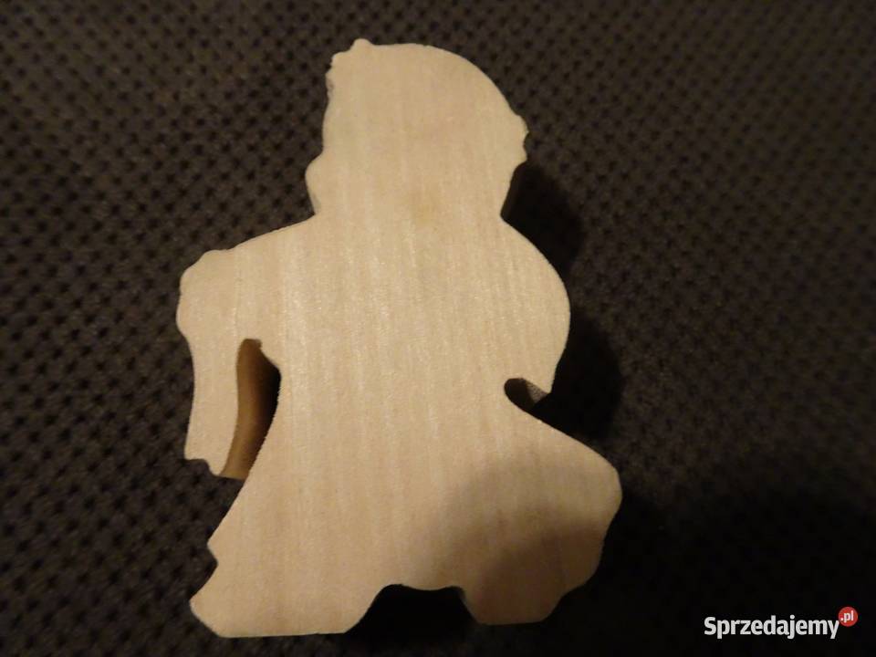 drewniana figurka góralki