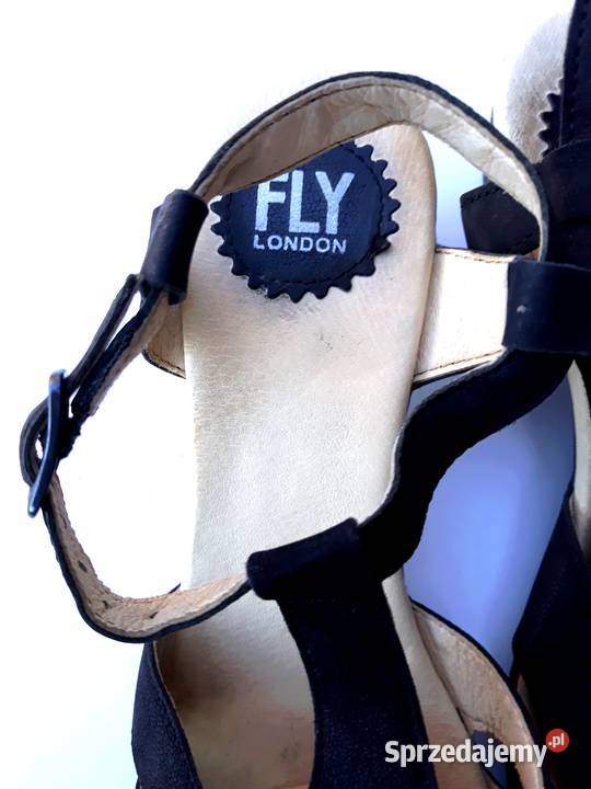 40 Fly London czarne sandałki kryte zamsz 26 26cm Gaszowice sprzedam