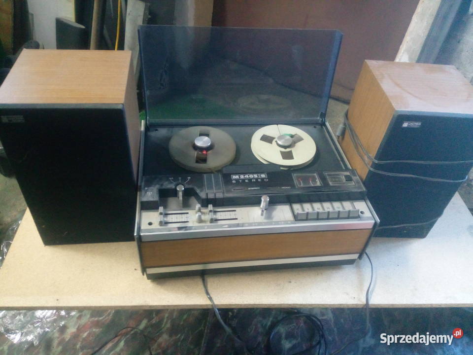 Magnetofon szpulowy i radio Unitra Ostrów Wielkopolski