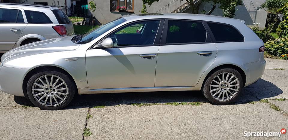 Alfa Romeo 159 24 JTDm Q4 210 szyberdach