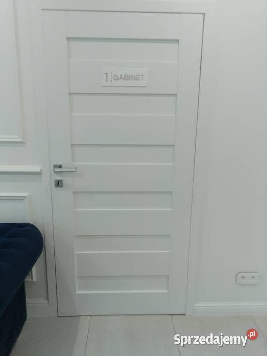 do wynajęcia lokal usługowy parter 77mkw Warszawa