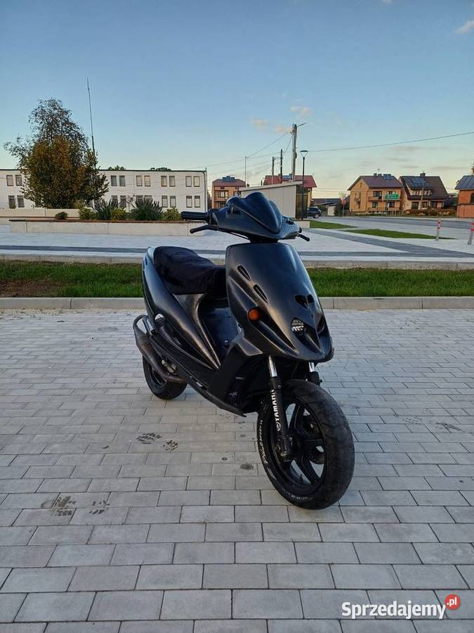 Malagutti f12 Yamaha aerox Dzwola