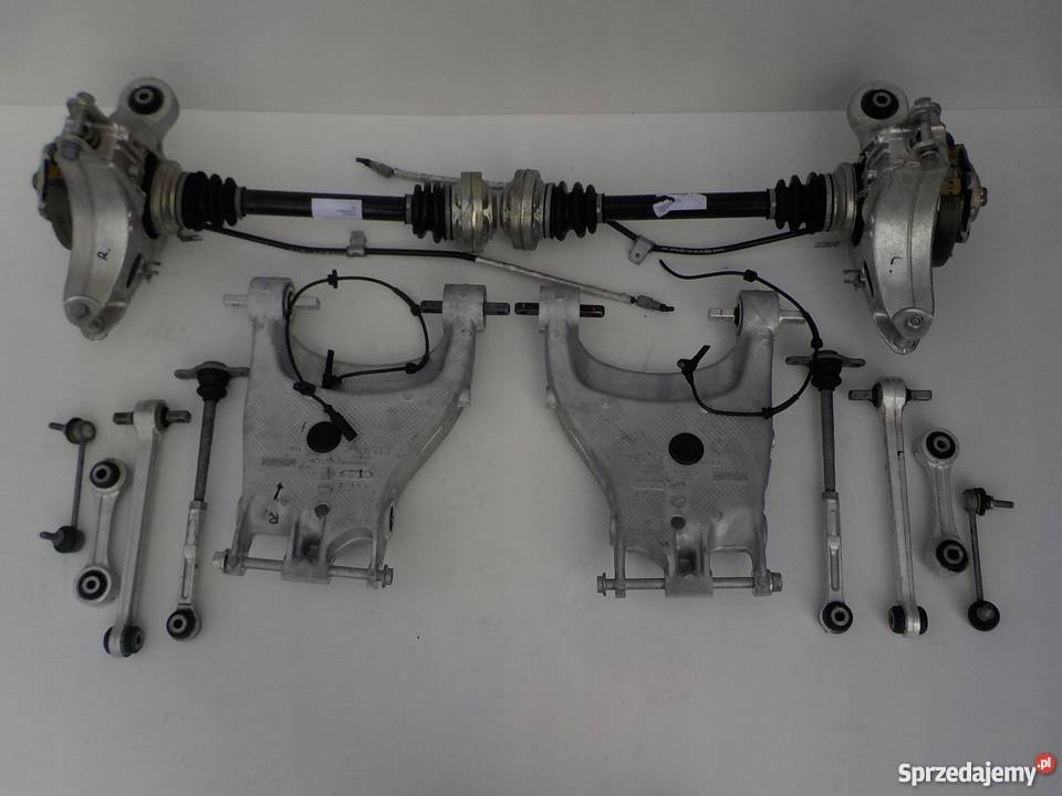 PÓŁOŚ TYŁ PRAWA LEWA FERRARI CALIFORNIA